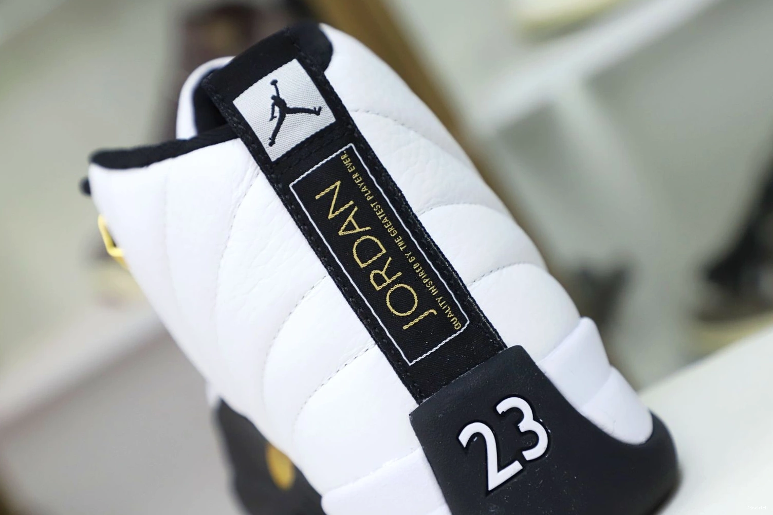 'ROYALTY' AIR 12 RETRO JORDAN 0920